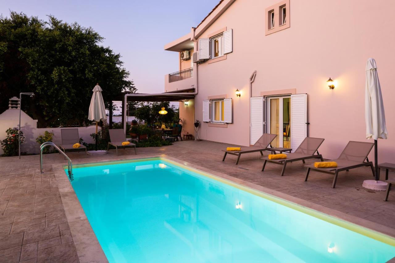 Carpe Diem-Luxury Villa With Private Pool Agia Paraskevi  エクステリア 写真