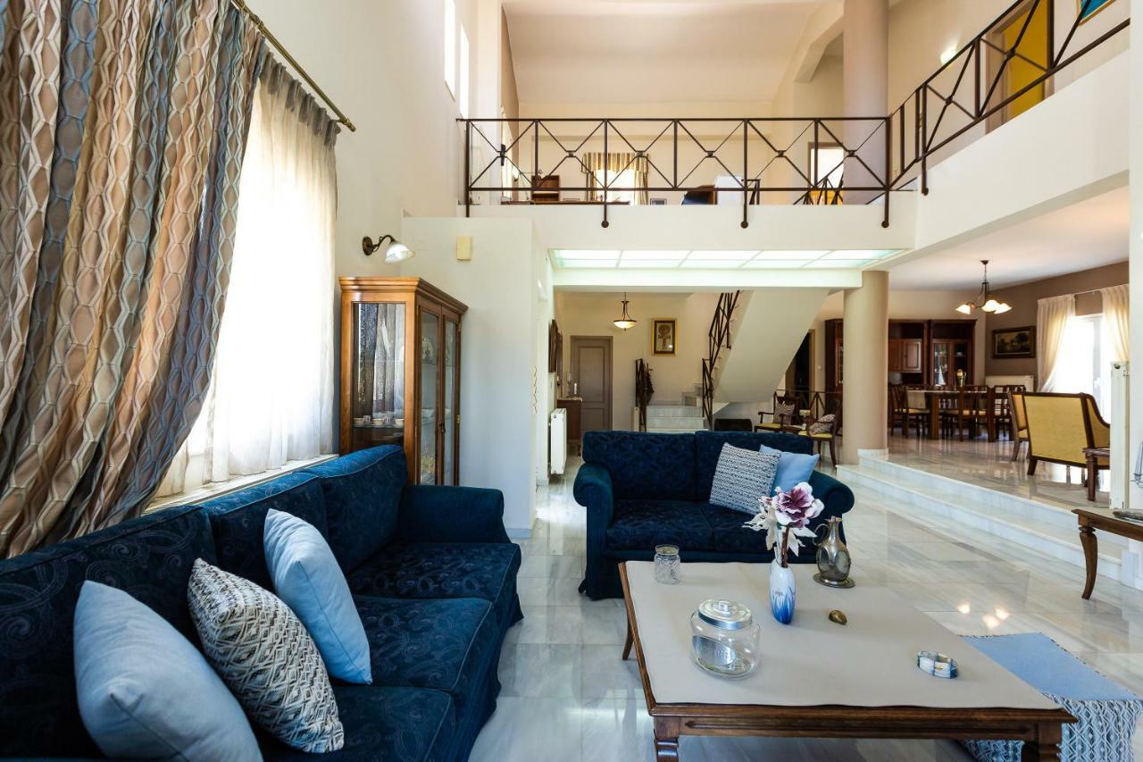 Carpe Diem-Luxury Villa With Private Pool Agia Paraskevi  エクステリア 写真