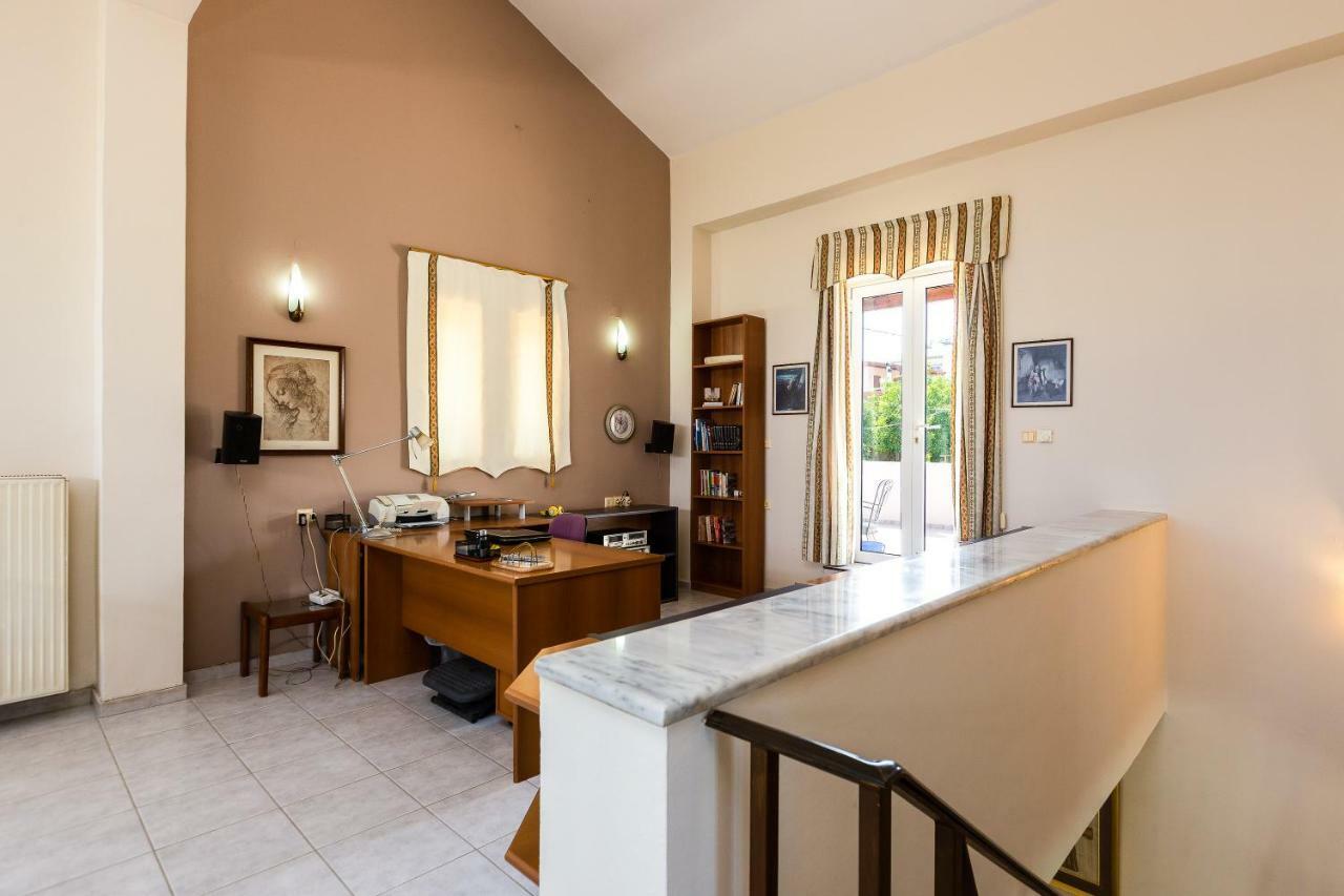 Carpe Diem-Luxury Villa With Private Pool Agia Paraskevi  エクステリア 写真