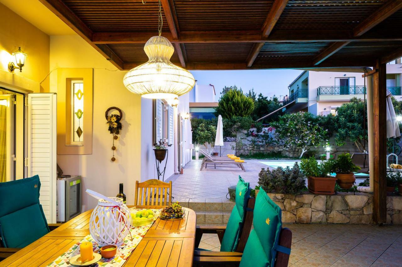 Carpe Diem-Luxury Villa With Private Pool Agia Paraskevi  エクステリア 写真